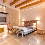 مزرعة للإقامة Borgo Vinceri *
