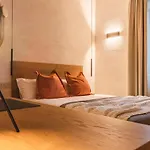 Borgo Vinceri لوتشرا