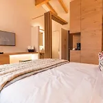 Borgo Vinceri * لوتشرا