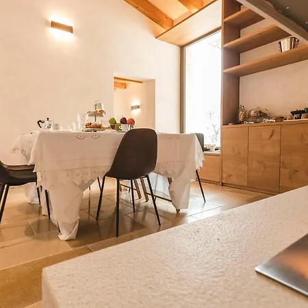 Borgo Vinceri لوتشرا